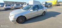 Mercedes-Benz C 220 2000 m dalys
