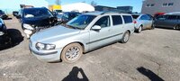 Volvo V70 2002 m dalys
