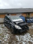 Opel Zafira B 2007 m dalys