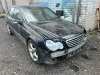 Mercedes-Benz C 180 W203 2004 m dalys