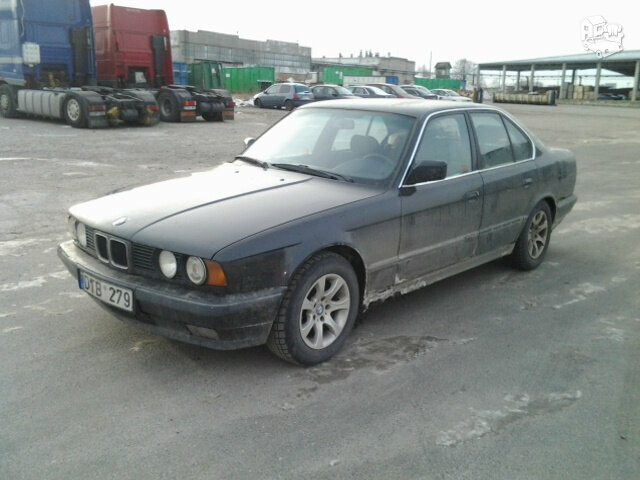 BMW 525 E34 1992 m dalys