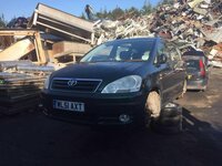 Toyota Avensis Verso 2004 m dalys