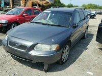 Volvo V70 II 2002 m dalys