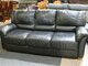 Natūralios odos sofa su miegojimo funkcija