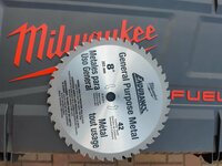 Milwaukee pjovimo diskas metalui