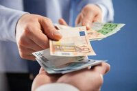 Esame finansavimo srityje besispecializuojanti įmonė.