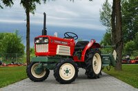 Traktorius Yanmar YMG-1800 Yanmar YMG-1800 su žemės dirbimo