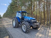 Traktorius New Holland New Holland 8560