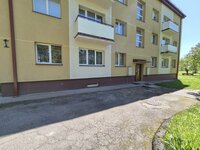 2 kambarių butas Akmenės rajono sav., Naujoji Akmenė, Žalgirio g.