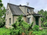 Sodyba Joniškio rajono sav., Plikiškiuose, Senojo Vieškelio g.
