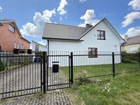 Gyvenamasis namas Šiauliuose, Medelyne, Sodo g.