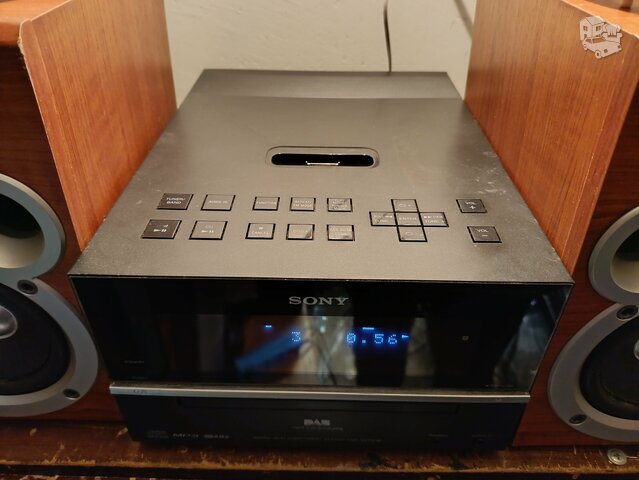 GERAS SONY CENTRAS,CD,AUX,FM,MP3,VISKAS VEIKIA